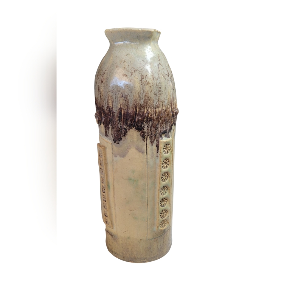 Hand Crafted Cream and Brown Ceramic Vase - Picture 15 of 16